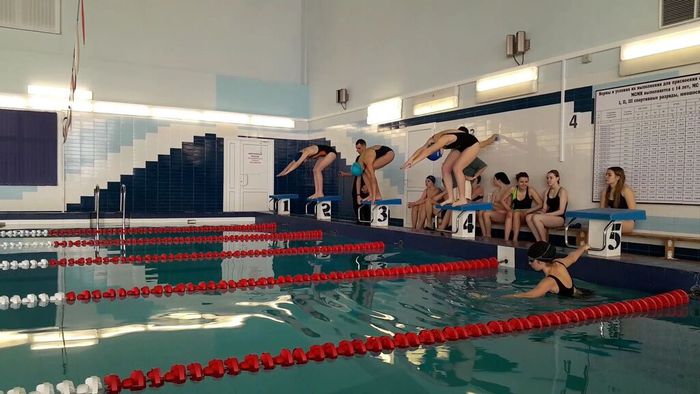 открытое мероприятие - соревнование по плаванию среди обучающихся техникума